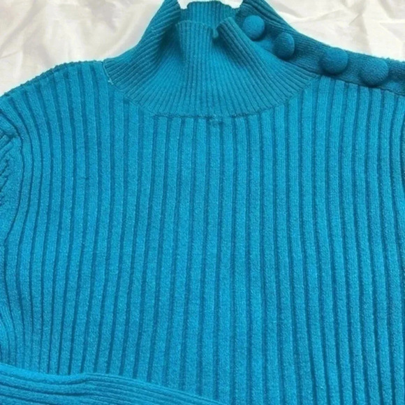 International concept ladies blouse  S​ - Picture 5 of 16